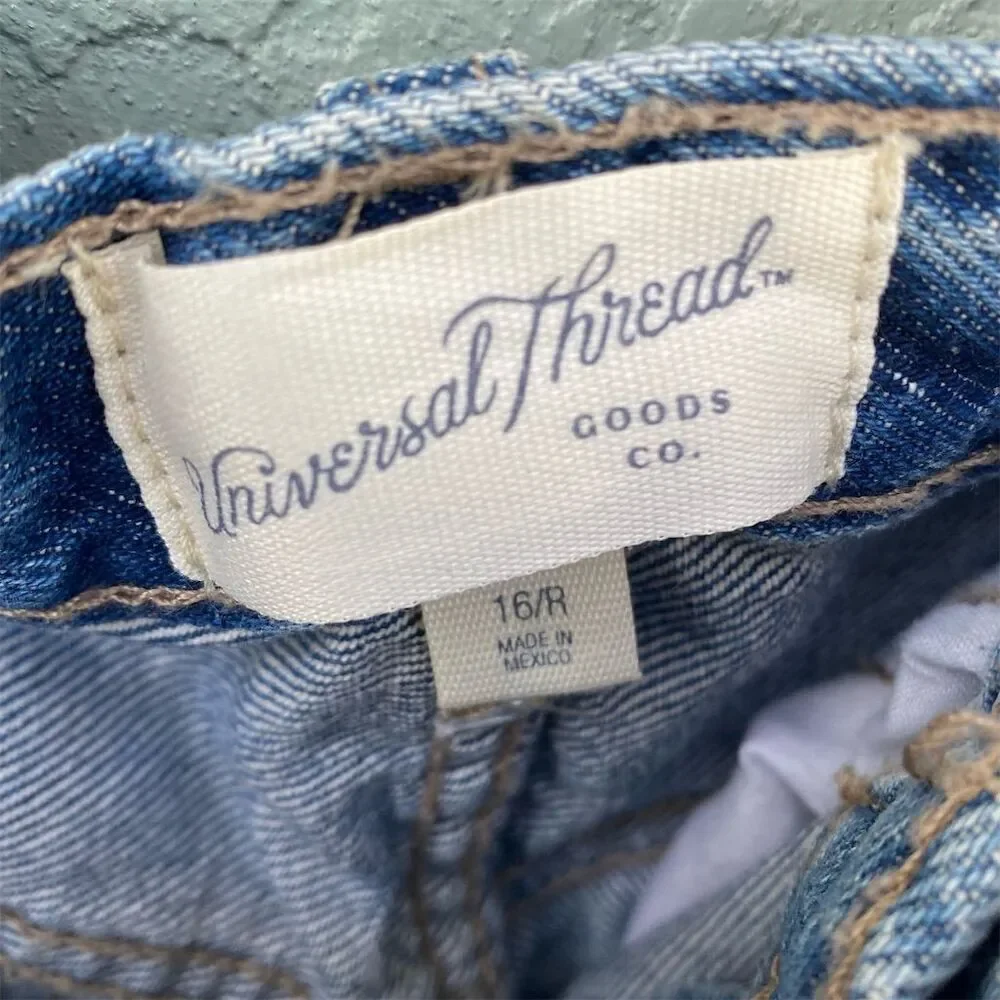 Universal Thread Women's Baggy Denim Shorts Blue Size 16 Casual
